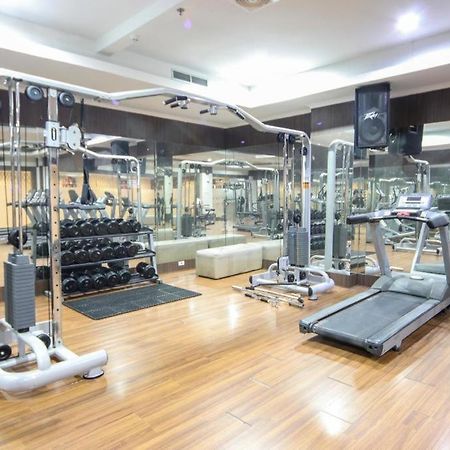 פקאנבארו New Hollywood Hotel מראה חיצוני תמונה