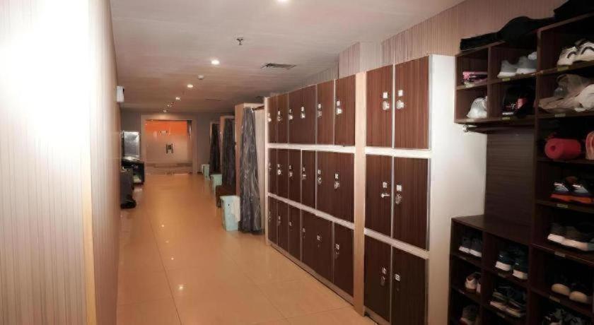 פקאנבארו New Hollywood Hotel מראה חיצוני תמונה