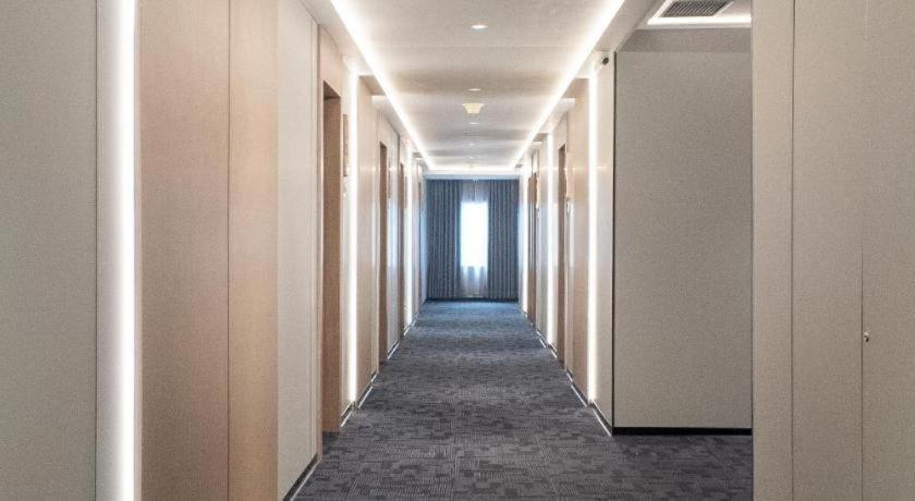 פקאנבארו New Hollywood Hotel מראה חיצוני תמונה