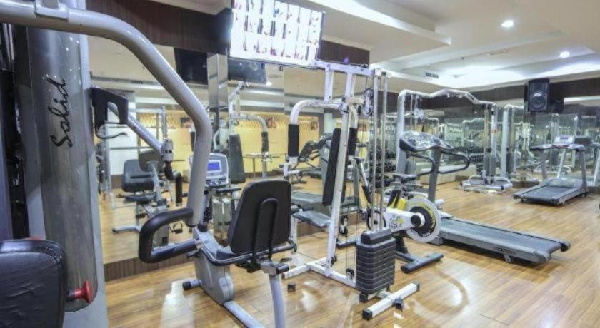 פקאנבארו New Hollywood Hotel מראה חיצוני תמונה